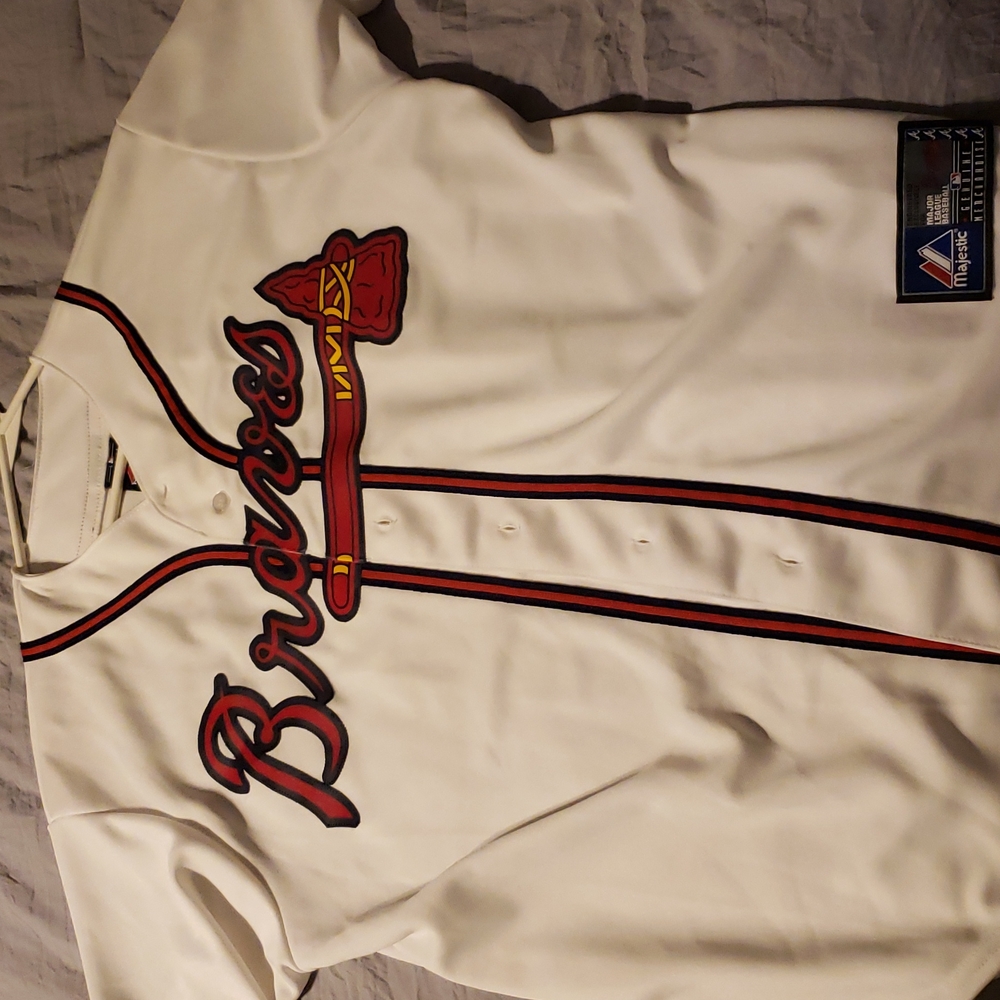 Men's size large Atlanta Braves Jersey
